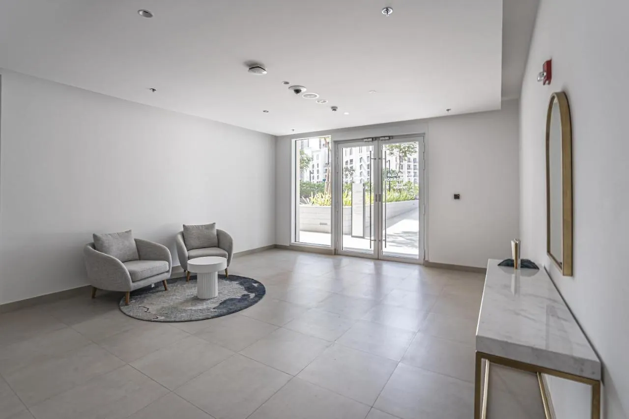 Apartment Higuests - Artistic Apt With Balcony Overlooking Dubai Canal United Arab Emirates